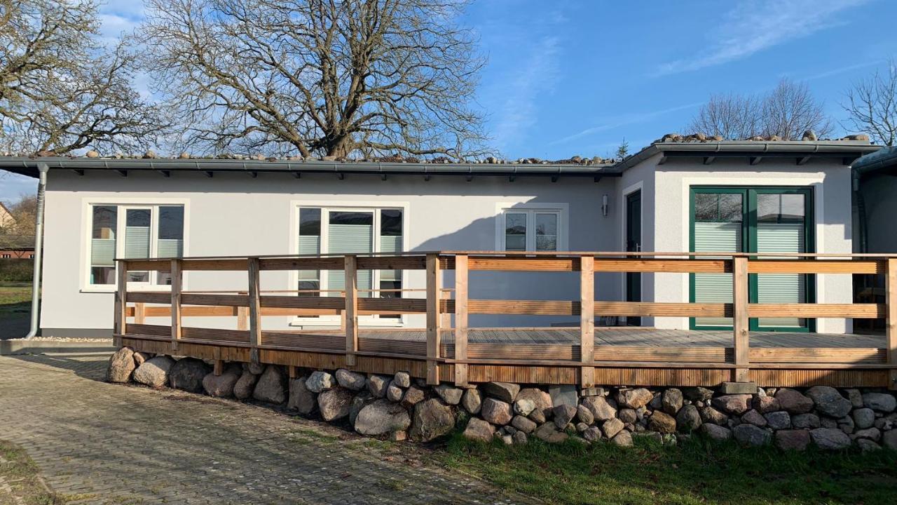 Exklusives, Barrierefreies Ferienhaus "Saphir" Ab 4 Personen Vor Der Ostseekueste Boltenhagens Villa Damshagen Exterior photo